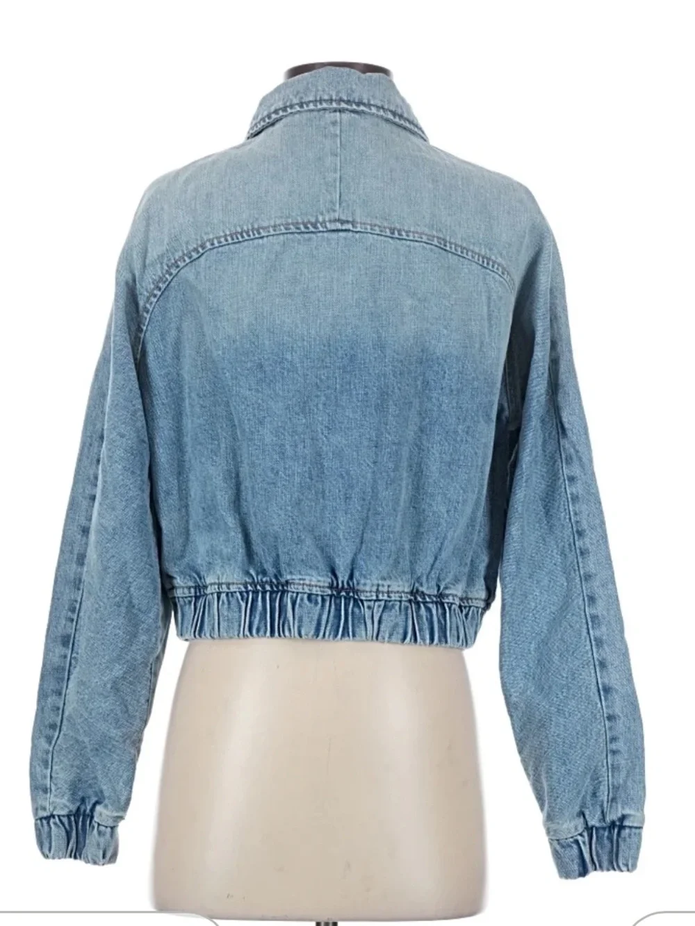ZARA WOMENS DENIM ZIP UP JACKET NWT SIZE L - Picture 3 of 3